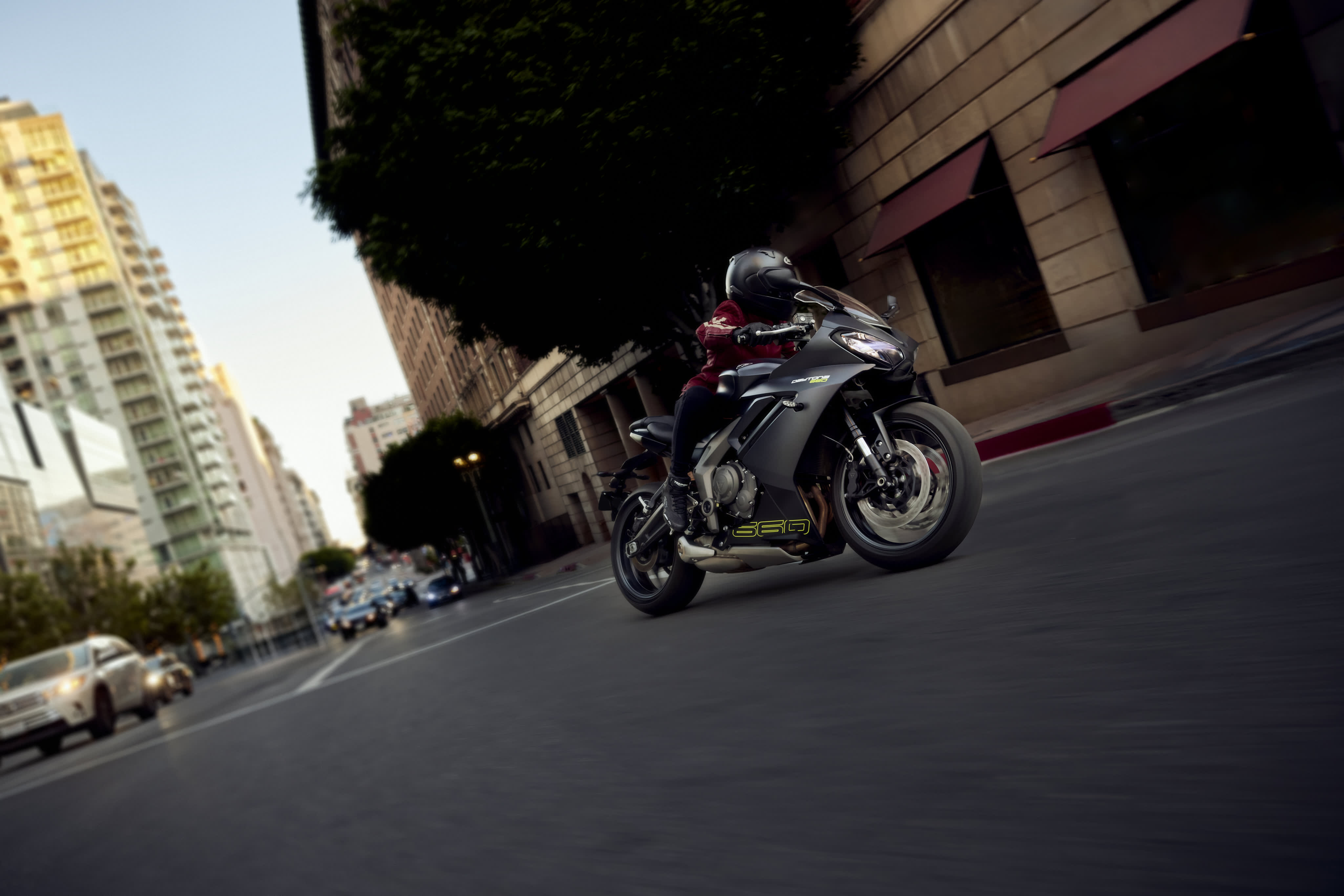 OE DAYTONA MY24 1052 JP